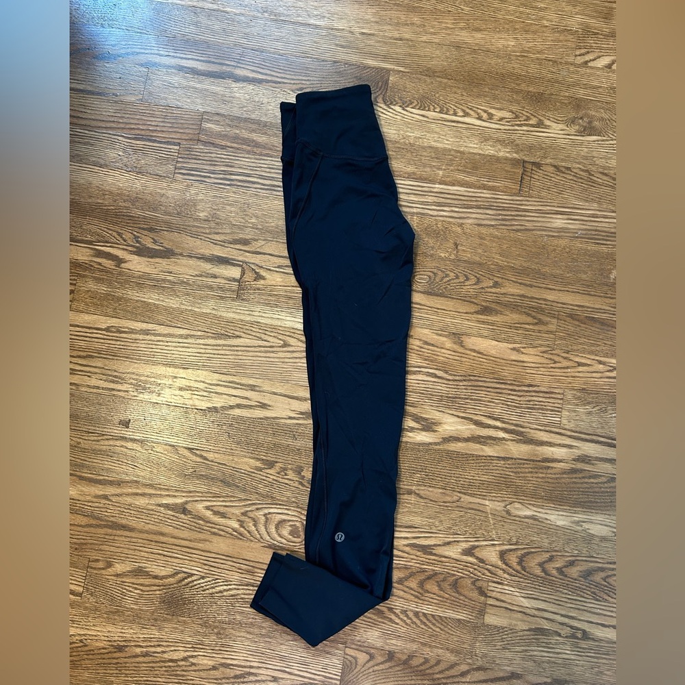 Lululemon Base Pace 28”